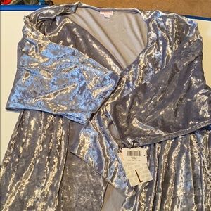 LuLaRoe Elegant Shirley